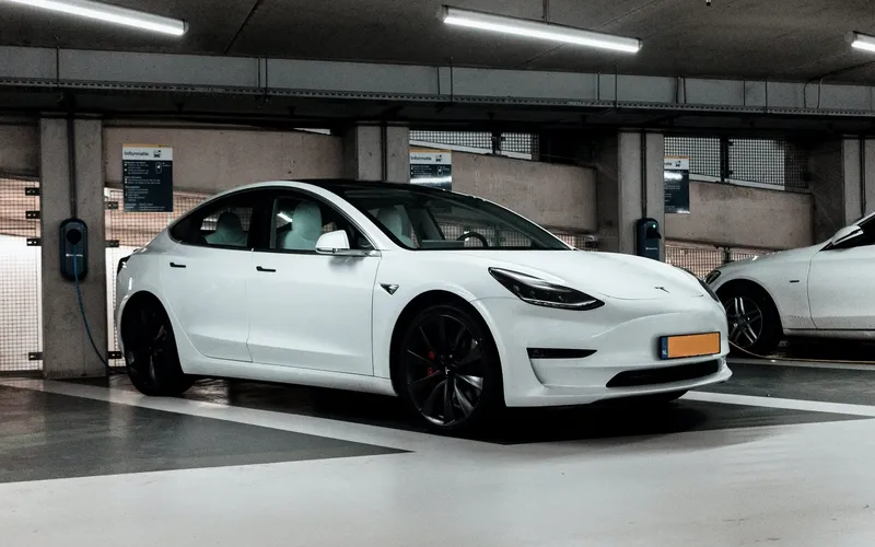 Future of Electric Vehicles and Challenges